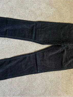 Clifton Slim Straight Pants in Charcoal Gray